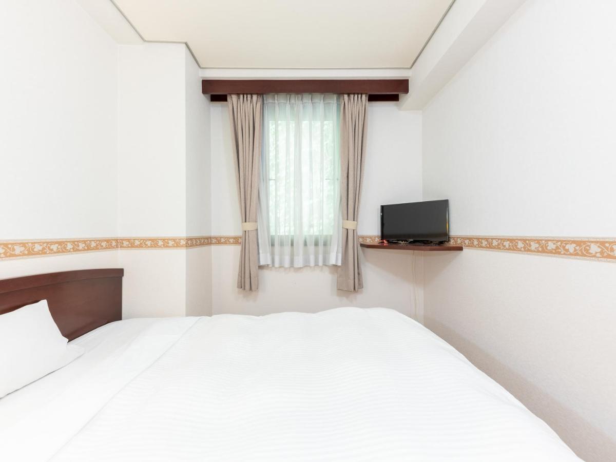 Amuze Hotel Sakuragicho Тояма Экстерьер фото